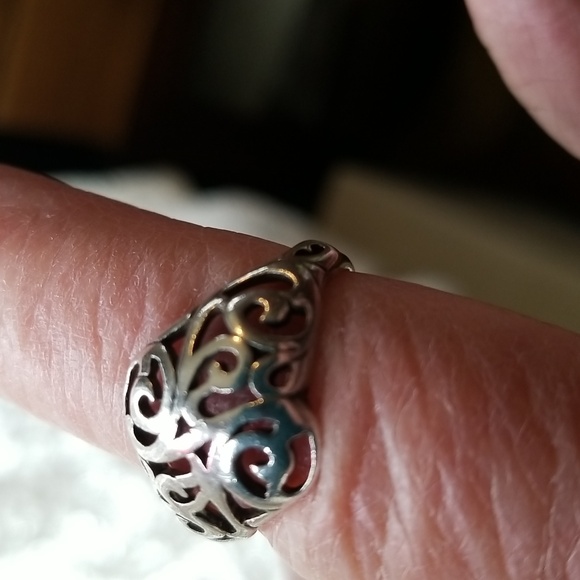 2 Sterling Rings - Picture 8 of 12